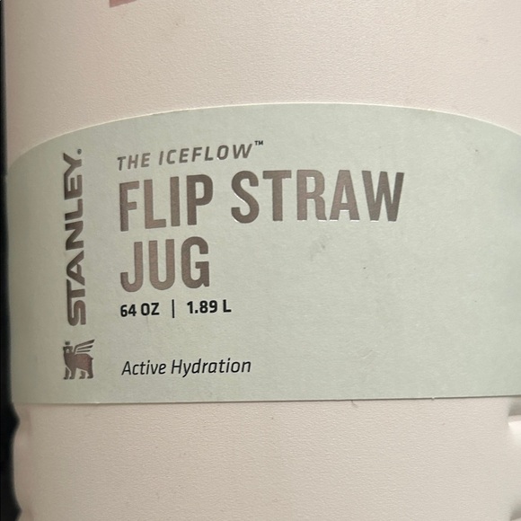 Stanley Cream and Silver Flip Straw Jug - Picture 3 of 5